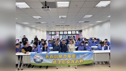 桃警翻轉犯罪預防宣導 AI躲避球、射擊體驗帶青少年「玩中學」