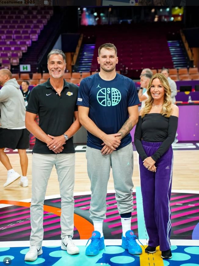 NBA(影)／ESPN爆料湖人掌門人對詹皇不滿！珍妮巴斯出面駁斥傳聞