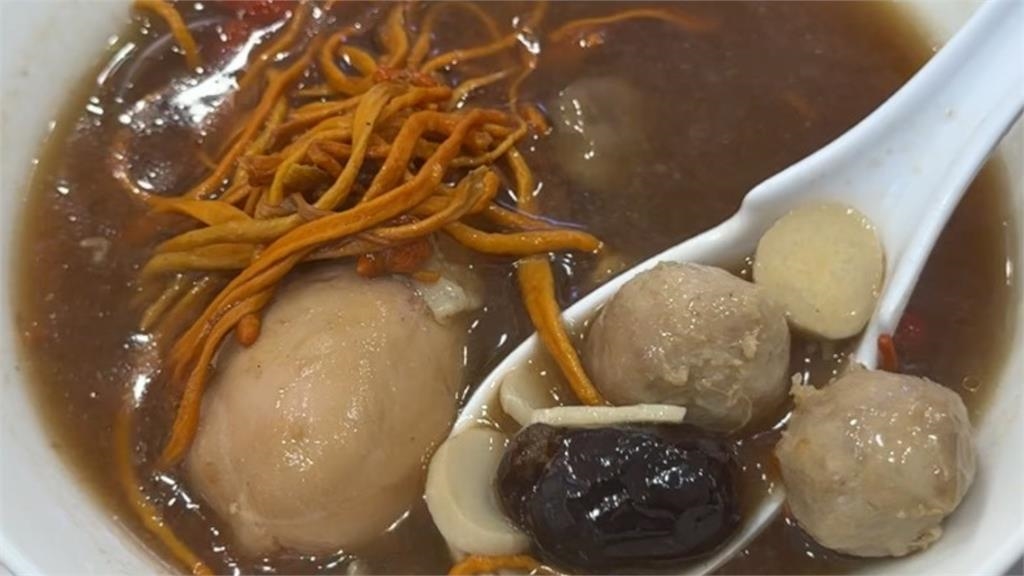 寒流來襲「喝熱湯」比熱水更抗寒？營養師揭禦寒關鍵：避3地雷暖意更持久