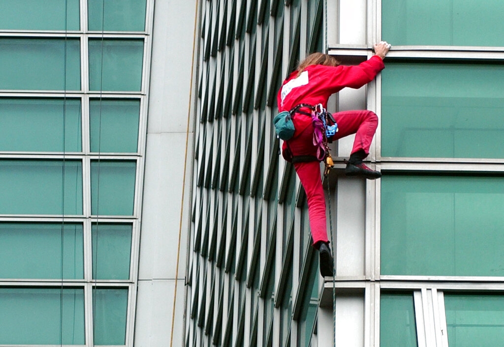 歷史觀測站/霍諾德明挑戰徒手攀登!台北101落成20餘年 與極限運動密不可分