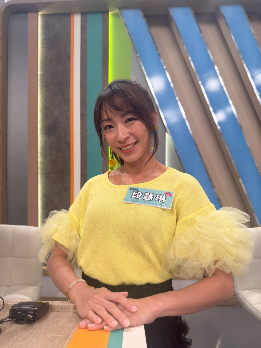 (影)／段慧琳與余思達主持默契十足 好到連生病都一起？