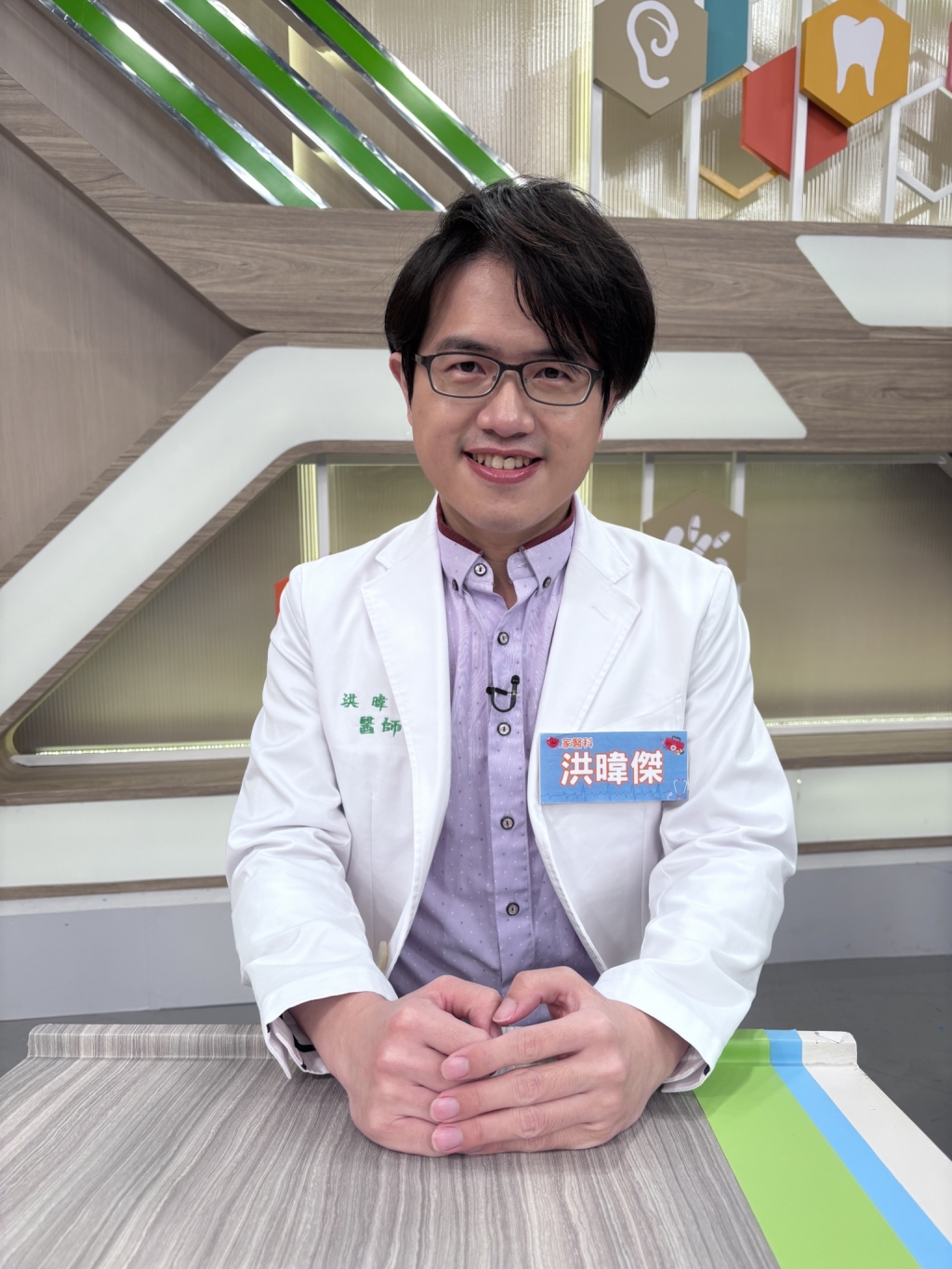 (影)／余思達這行為如果不是太天兵 就是得了「年輕型失智症」？