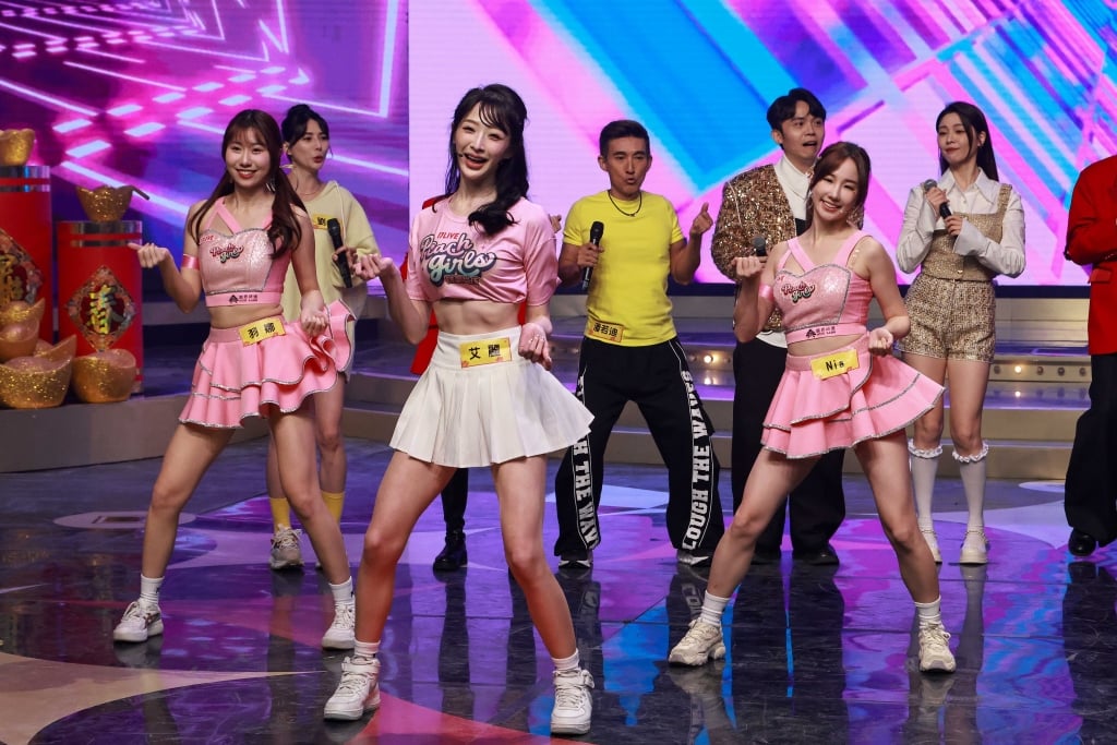 民視第一發發發！「Peach Girls  17LIVE 桃氣女孩」亮眼登場！傳遞活力渲染除夕大銀幕