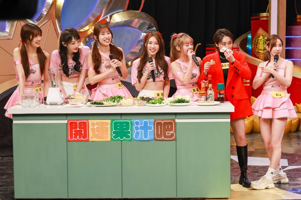 民視第一發發發！「Peach Girls  17LIVE 桃氣女孩」亮眼登場！傳遞活力渲染除夕大銀幕