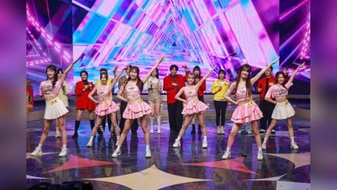 民視第一發發發！「Peach Girls  17LIVE 桃氣女孩」亮眼登場！傳遞活力渲染除夕大銀幕