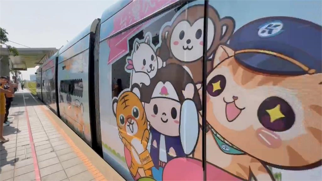 高捷春節推「蜜柑萌虎號」彩繪列車 再加碼超人力霸王列車