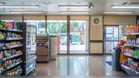 超商「1區域」別站太久！　店員曝尷尬畫面：只能等客人離開