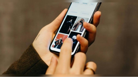 正宮滑手機驚見老公出軌證據！律師認證「最強抓姦神器」：完全想不到