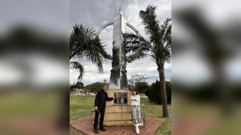 超強!Alex徒手攀爬台北101成功 她秀「這圖」高喊:還是爬不上去