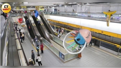 宣導進站勿用行動電源惹議　北捷道歉了：沒禁用也不會勸阻或制止