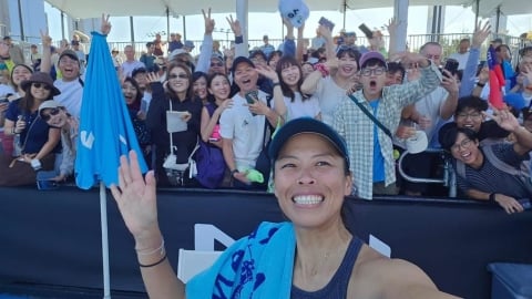 澳網(影)／直落二拍落美德聯軍！謝淑薇贏球後超放鬆上主播台嗨聊