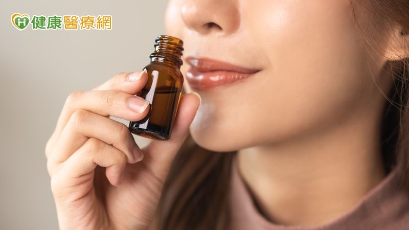 抽血正常卻不舒服？中醫從節律失衡解析女性荷爾蒙失調問題