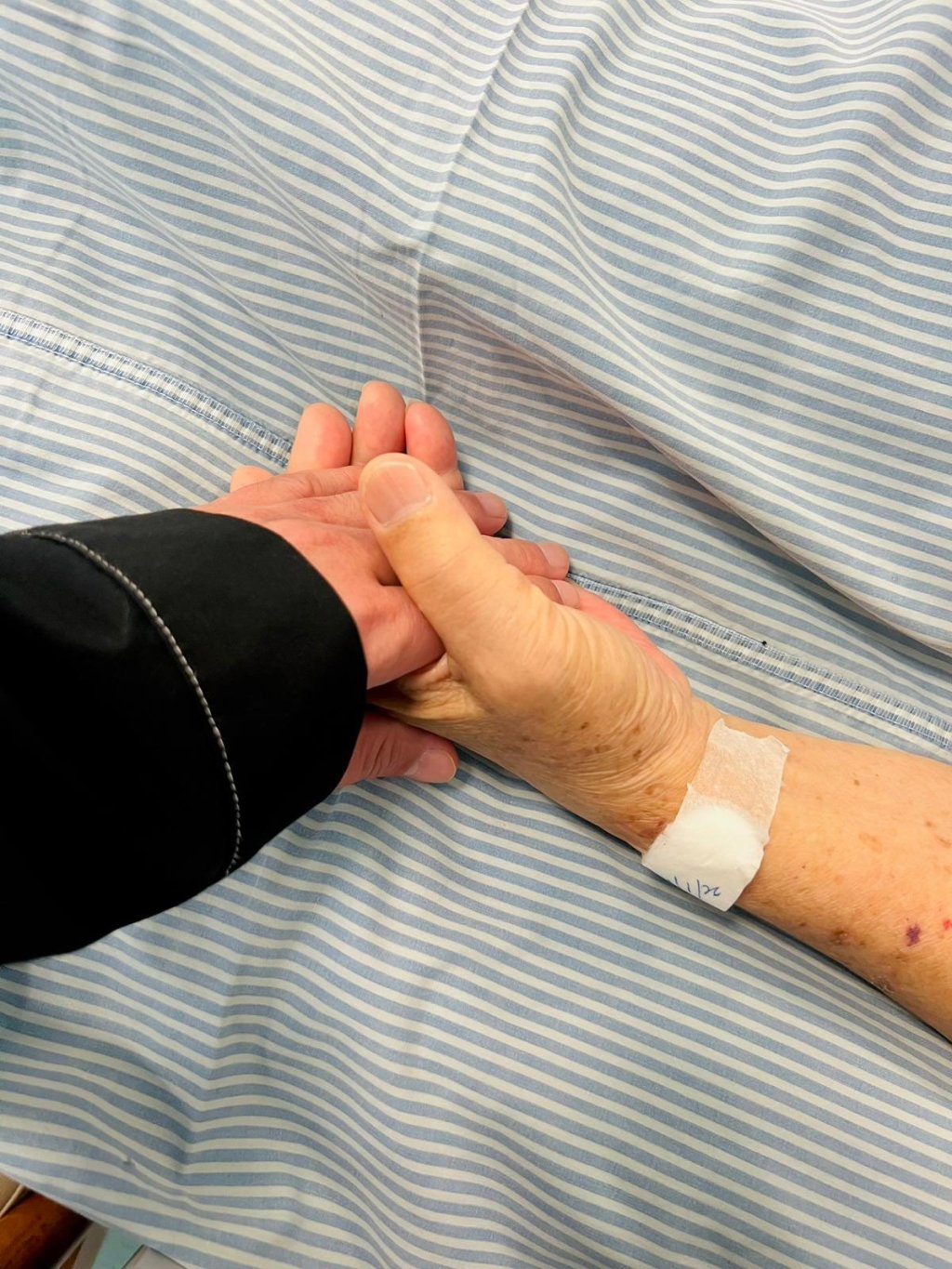 撐到小孩返家才離世!陳威全突傳父親噩耗 曝「原計畫一事」竟成遺憾