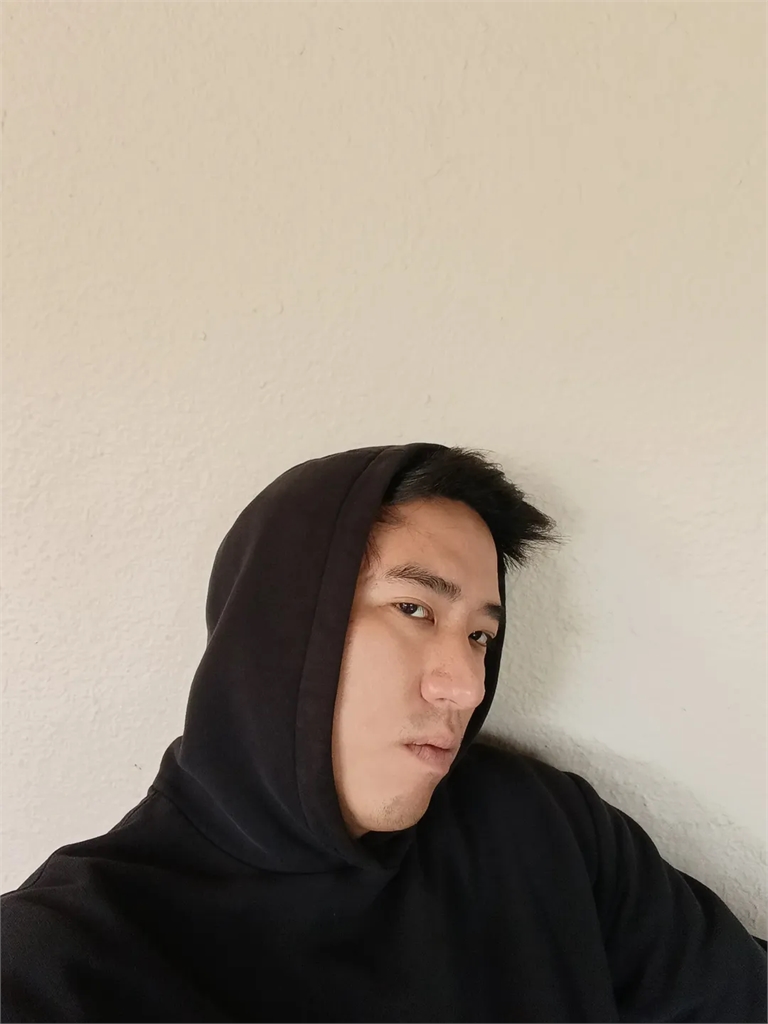 伍思凱兒爆「拿免費大麻騙愛」還餵毒傳Ｘ照！獵豔手段全流出　本人回應了