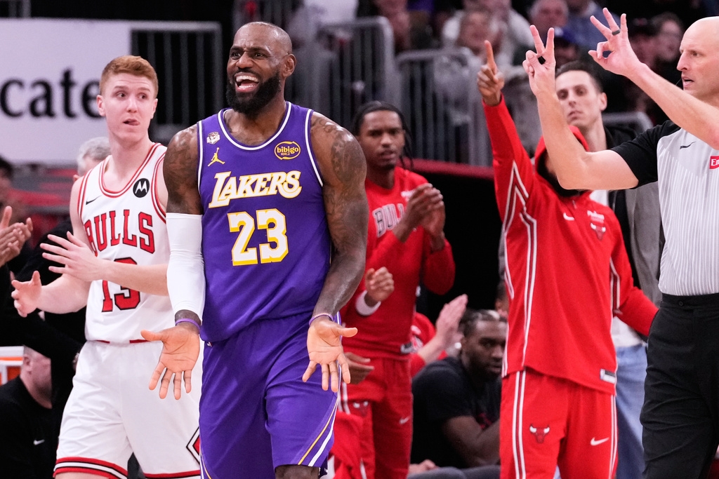 NBA(影)／詹皇最後一年會回家鄉打球嗎？先得看克里夫蘭球迷買不買帳