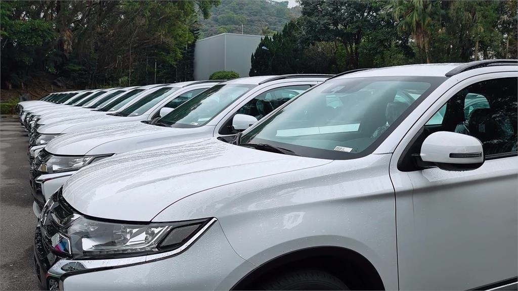 永齡基金會啟動寒冬送暖 捐贈社福機構200台交通車