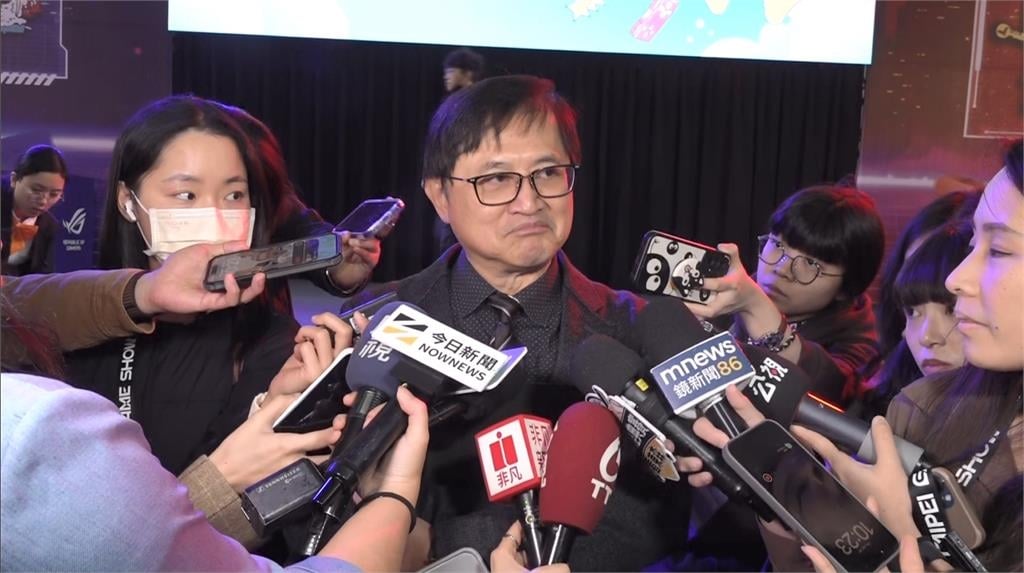 台北電玩展登場　玩家摸黑排隊上千人"貪食蛇"等開幕