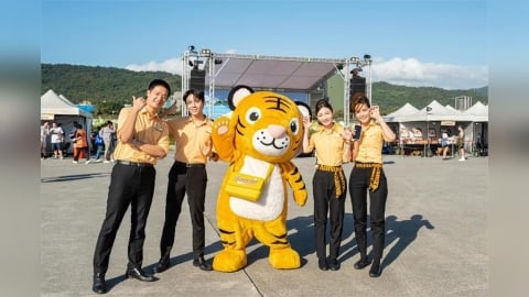 台灣虎航第一線員工2/1起「名牌免寫全名」 桃園空服員工會予以肯定