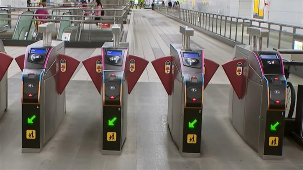 捷運站內禁止飲食卻有小吃攤引熱議！他神回「１句話」全場笑瘋：沒法反駁