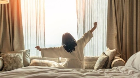 記性差元凶「熬夜、炸物」都上榜！專家列「5傷腦地雷」：情緒不穩、專注力也亮紅燈