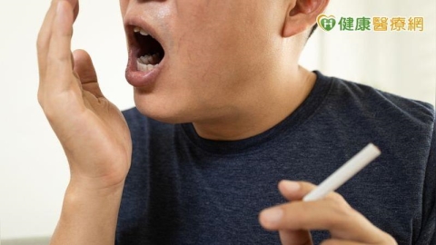 嚼檳榔多年口腔異常　55歲男及早手術避免癌變風險