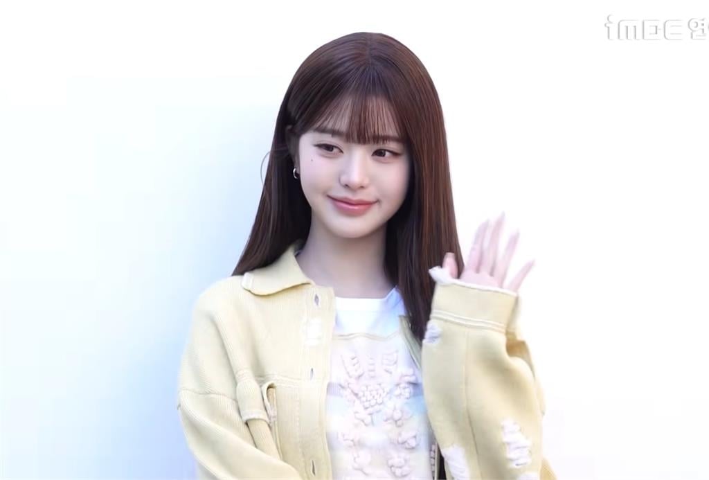 張員瑛「遲到5分鐘」遭記者當面罵:以後請早點!「尷尬反應全被拍」主辦方澄清了