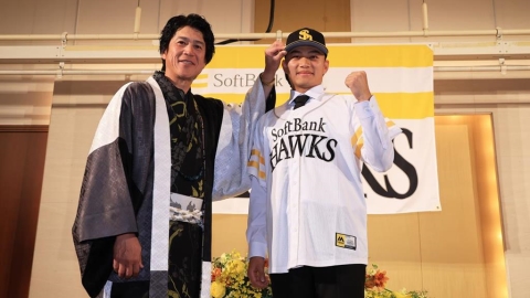 日職(影)／台灣王牌首度在日本亮相！徐若熙披上日職軟銀鷹戰袍談「最愛釣蝦」