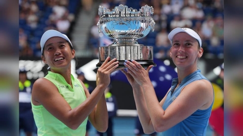 澳網(影)／謝淑薇前搭檔澳網奪冠！梅騰絲和張帥二度合作封后將重返世界第一