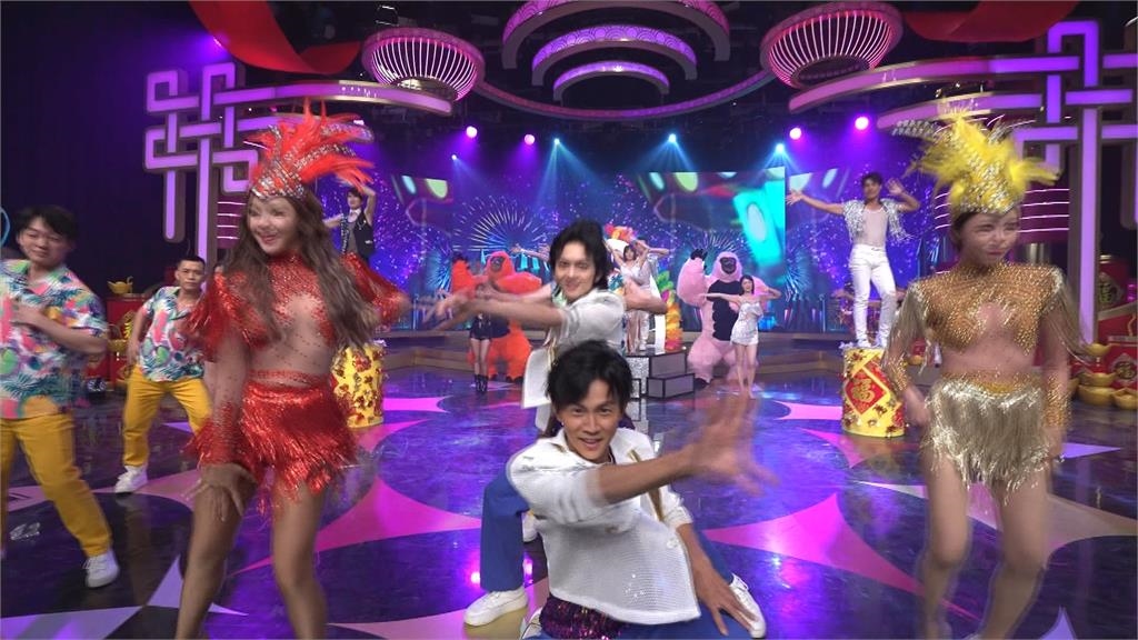 阿翔.郭忠祐豁出去！　#-#新春節目挑戰「高空後翻」解鎖成就