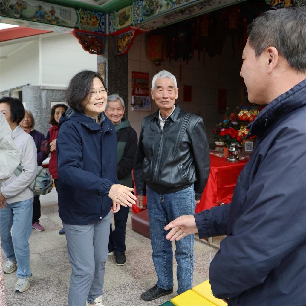 快新聞／蔡英文再訪樟之細路　一句「山會告訴我們答案」引發政壇想像