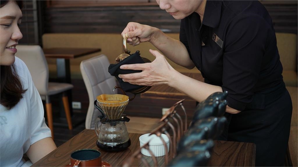 40億杯黑金商機 咖啡版圖指標戰