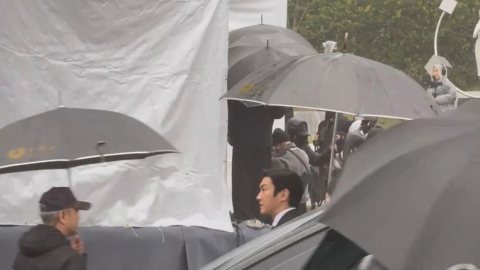 「大S逝世週年」半個演藝圈都來了！Super Junior始源黑西裝現身畫面曝光