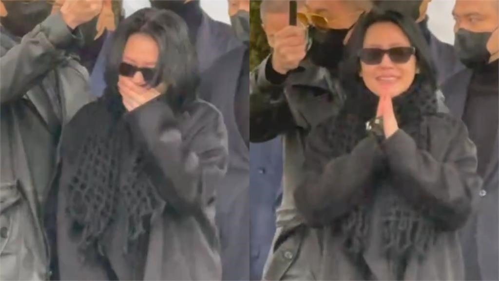 小S「痛失愛姐大S」1週年　雨中致謝「合掌鞠躬」淚喊7字…鼻酸畫面曝光！