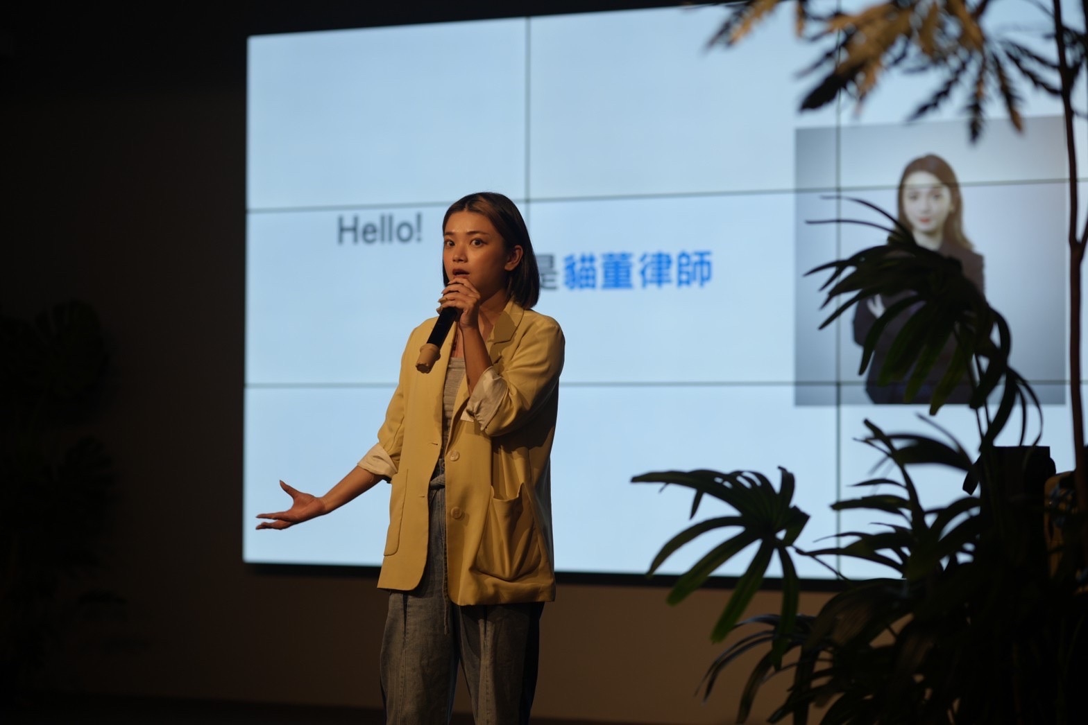 專精於虛擬貨幣與新興科技領域的貓董律師，提醒民眾要小心網戀詐騙衍生的人頭帳戶問題。圖/貓董律師提供