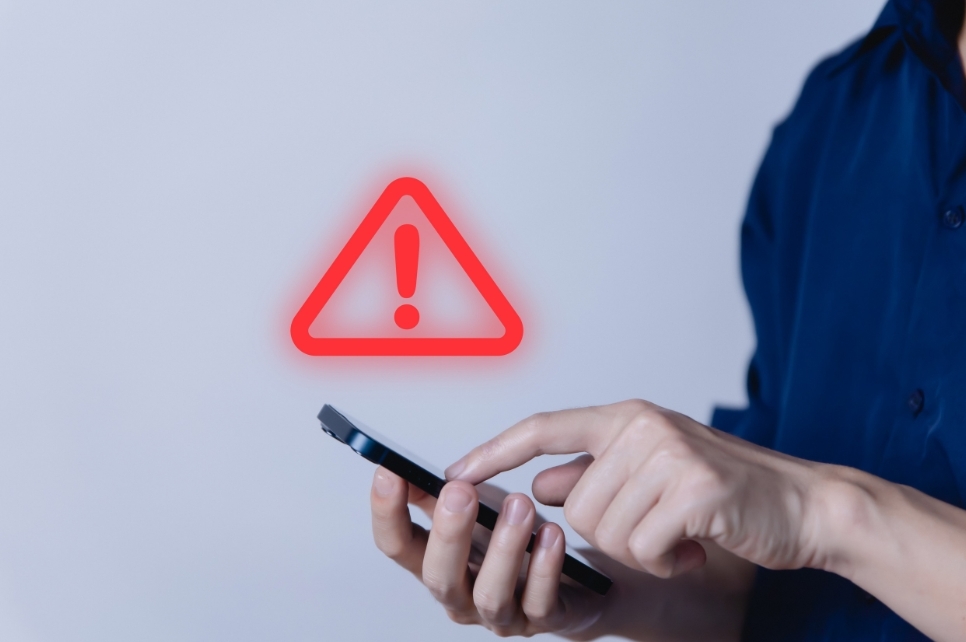 一旦帳戶被列為警示帳戶，轉帳、收款等金融功能將被受限 。圖/123RF圖庫