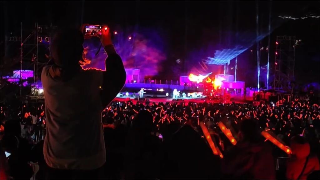 "恆春出火地質公園"週日開幕 夜間湧入逾3000人共襄盛舉