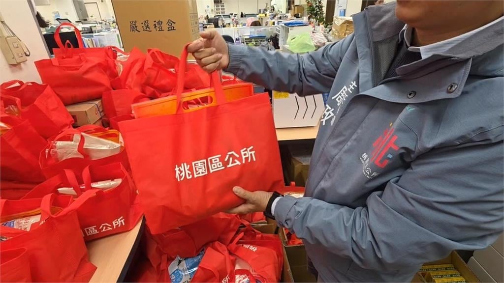 沒把關?民眾領「過期8年白米」 桃園區公所:日期標示錯誤