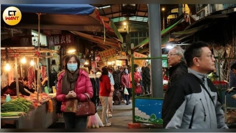 市場孤兒1/南門市場大火後「洗牌」 60年老攤商遇人頭戶搶飯碗慘失業