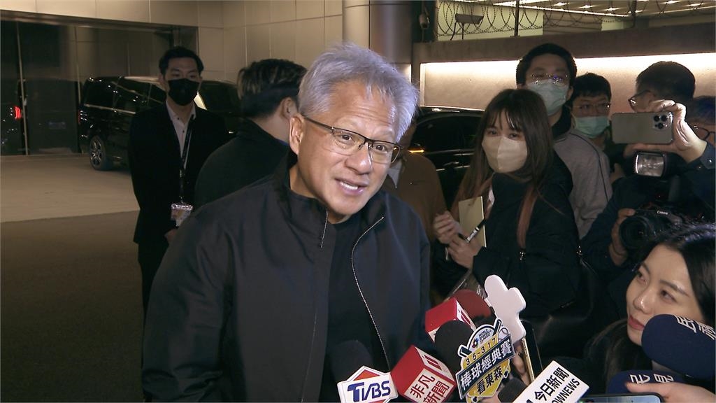 黃仁勳離台前拋喜訊！　預告下次來台「展示北市科全新大樓」