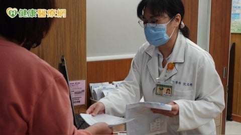 春節慢箋別忘先領藥！藥師警告：「藥一斷」慢性病恐失控
