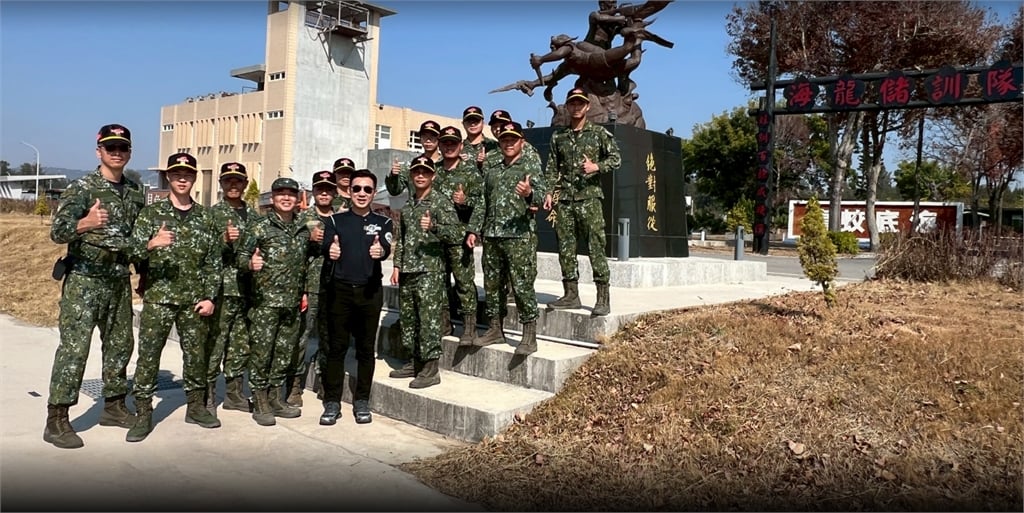 【獨家】水鬼vs.防砲！江啟臣、莊瑞雄揭密「金門前線」當兵辛酸：很苦卻練出好酒量