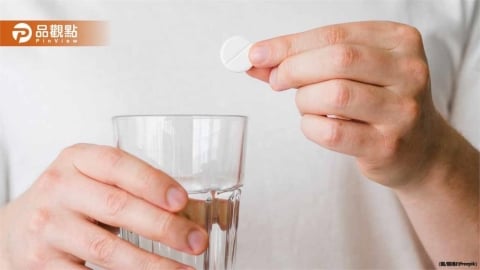 發泡錠千萬不能直接吞! 藥師曝：吸不到氣掛急診