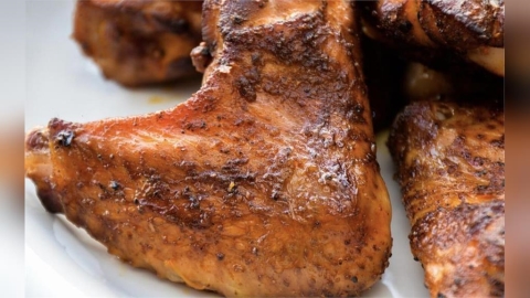 放大假四類食物藏殺機 4歲童跟著大人「啃一物」斷牙送急診