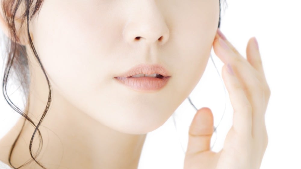 這 8 種精油白天使用須留意？專家解析精油「光敏性」與使用風險