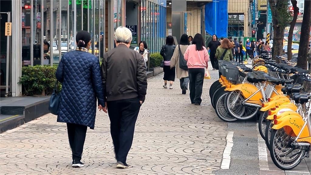 今年最強寒流報到氣溫溜滑梯　下探１０度連凍三天週一稍回溫