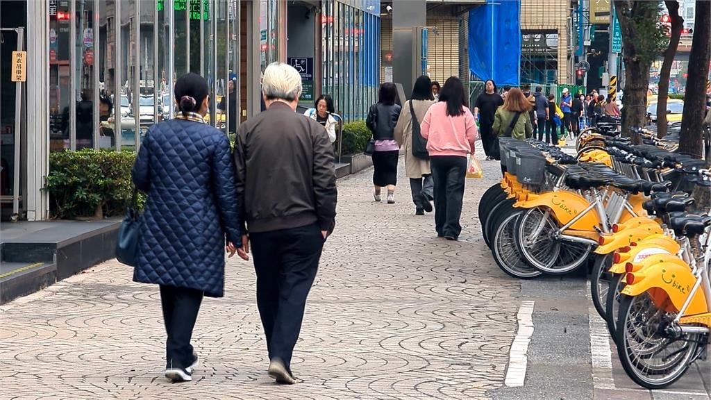 週五深夜寒流南下 週日、下週一清晨最冷北部低溫下探10度