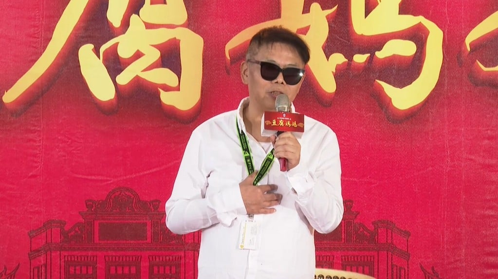 蘇晏霈不一樣了！《豆腐媽媽》演技爆炸撕「公務員」標籤　網友認：他是最大功臣