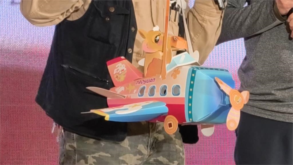 2026桃園燈會連展12天 主燈「金屬飛馬」震撼亮相