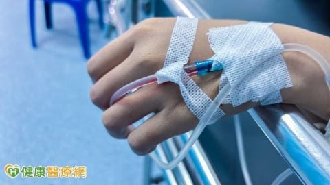 海外生病掛急診「被建議轉診或住院」別急返台　醫揭2點：風險很高