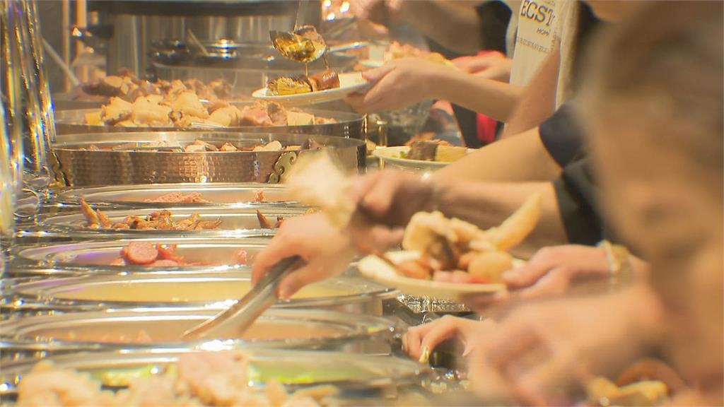 夢見過世親人送鈔票！16年後換來98萬客戶買單